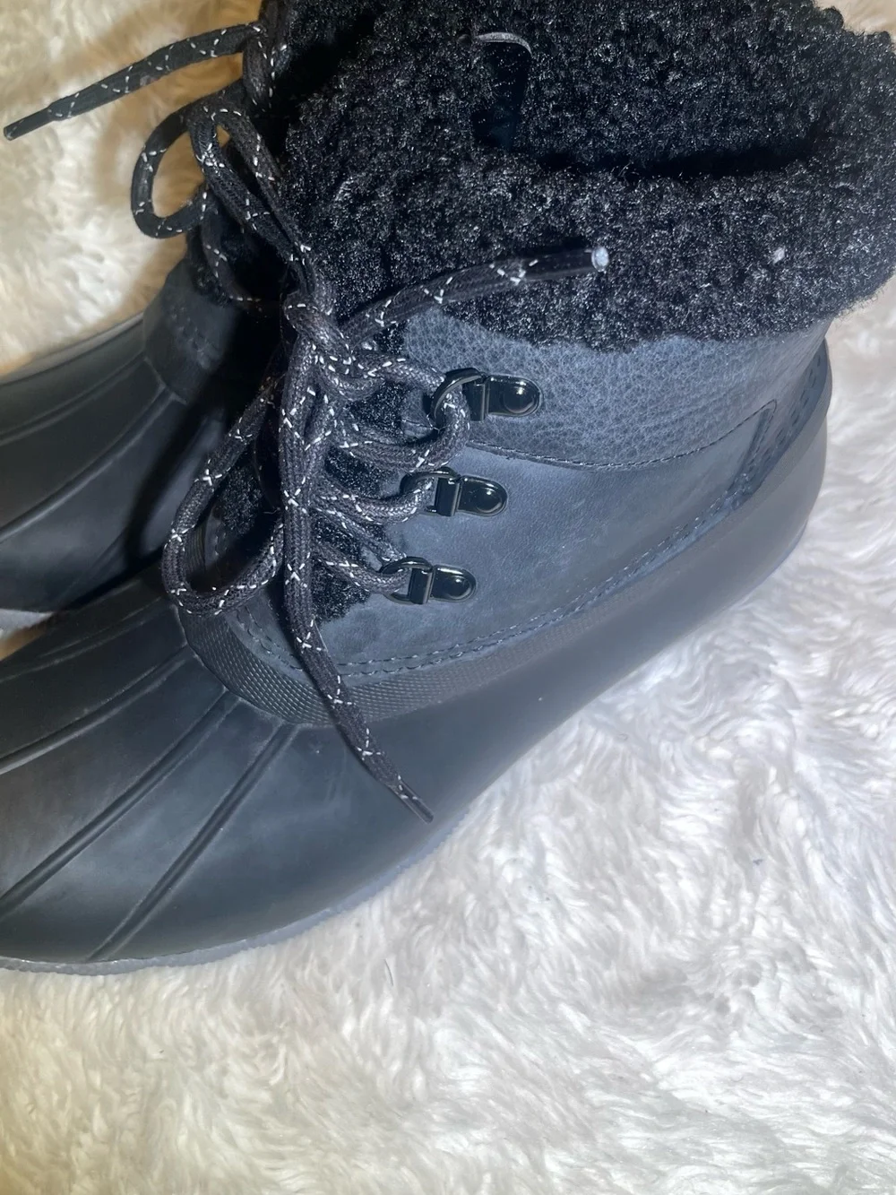 Sperry Saltwater alpine duck women’s boots size 10